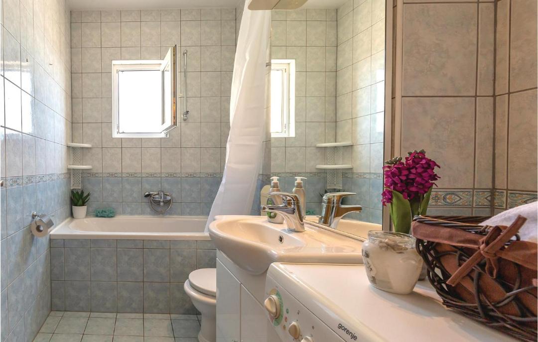 Photo of Bathroom in Bili brig