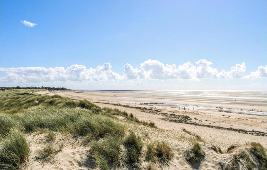 Photo of Others in Montmartin-sur-Mer