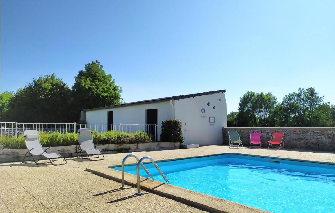 Photo of Others in Montmartin-sur-Mer