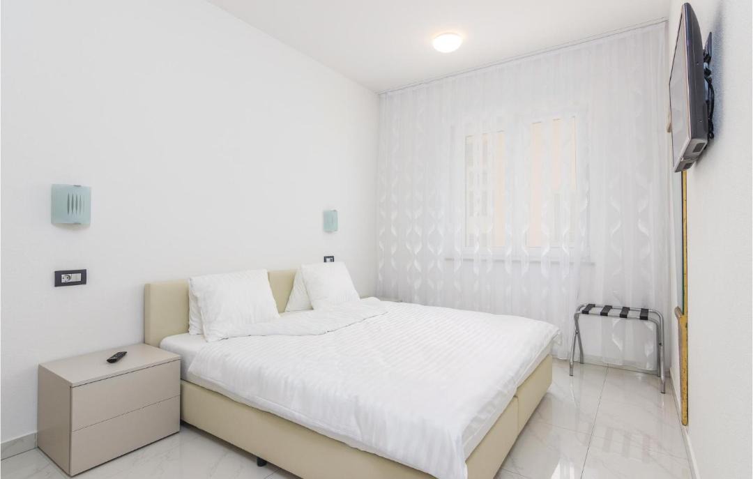 Photo of Bedroom in Funtana