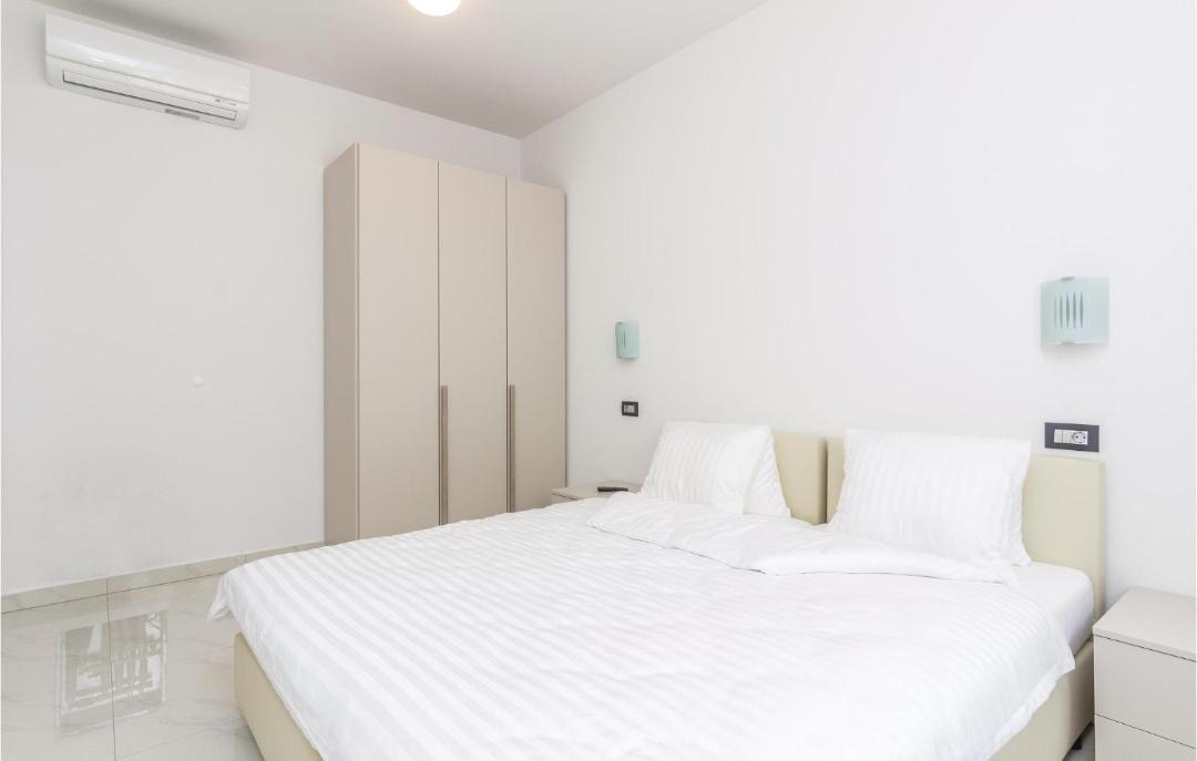 Photo of Bedroom in Funtana
