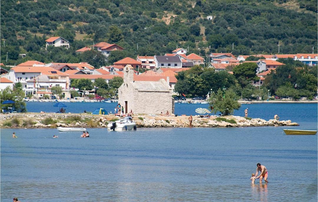 Photo of Others in Petrcane