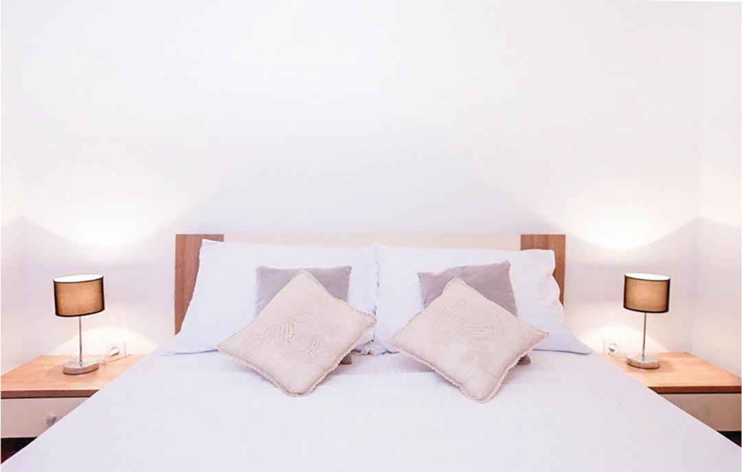 Photo of Bedroom in Gornji Kono