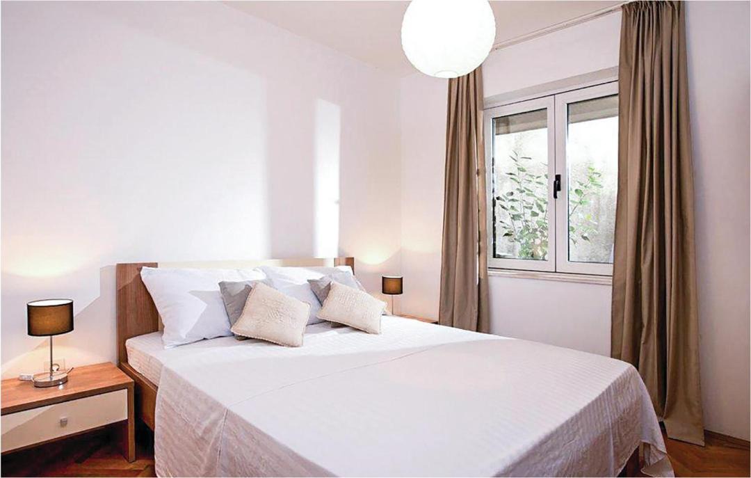 Photo of Bedroom in Gornji Kono