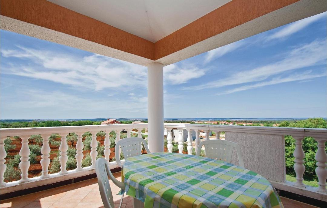 Photo of Patio Balcony in Galizana