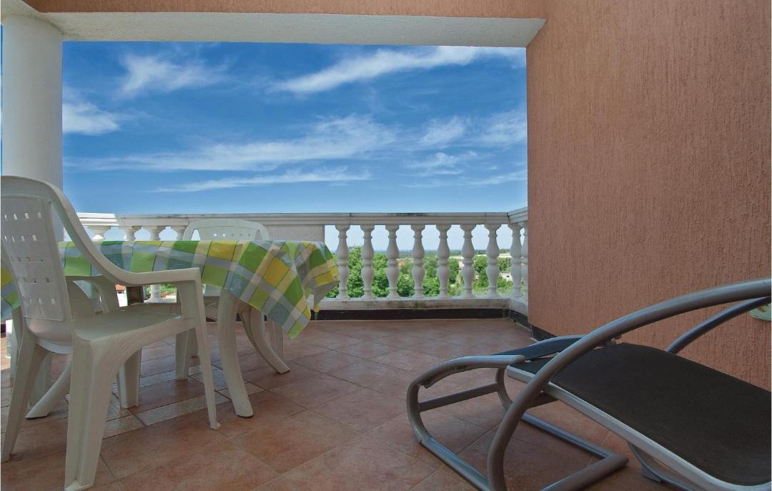 Photo of Patio Balcony in Galizana