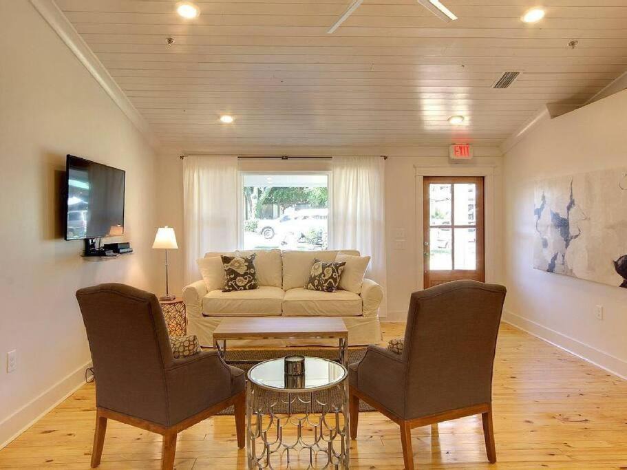 Photo of Livingroom in Fairhope