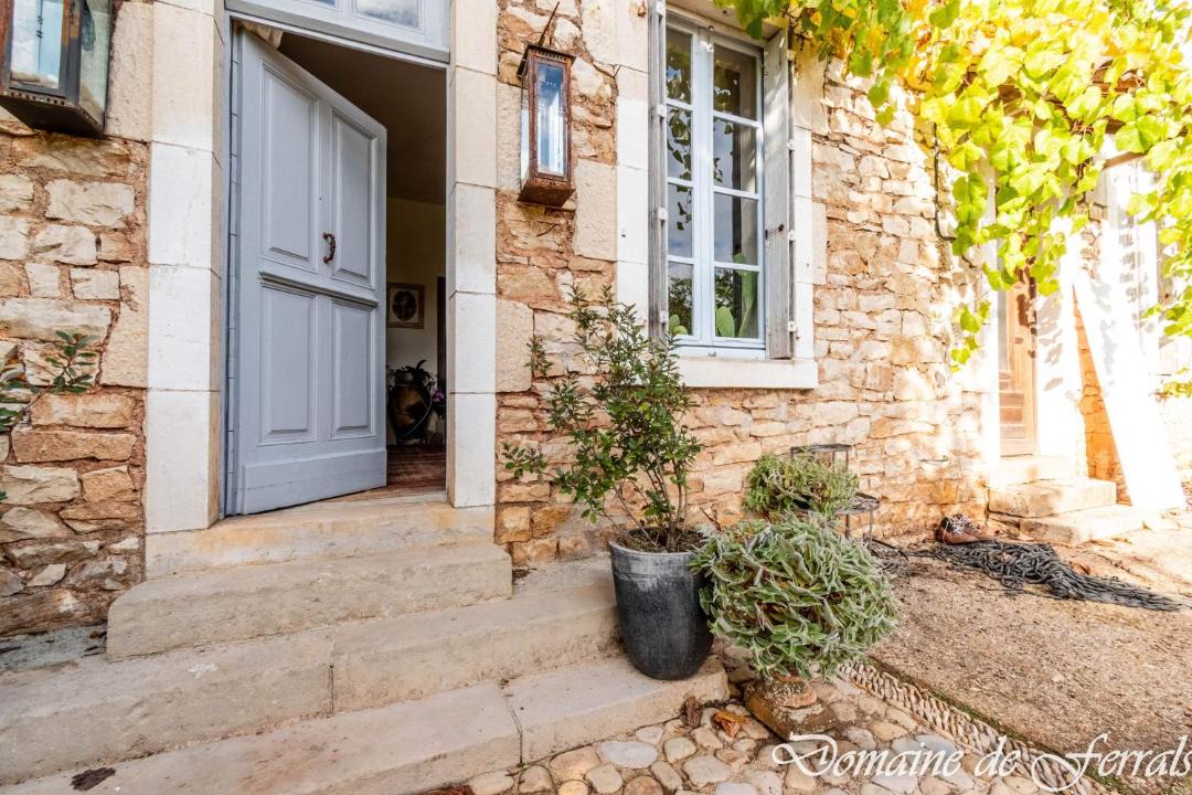 Photo of Others in Mondalazac