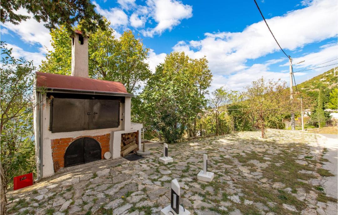 Photo of Buildings in Baric Draga