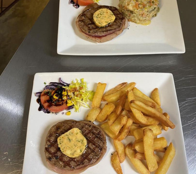 Photo of Others in Saint-James