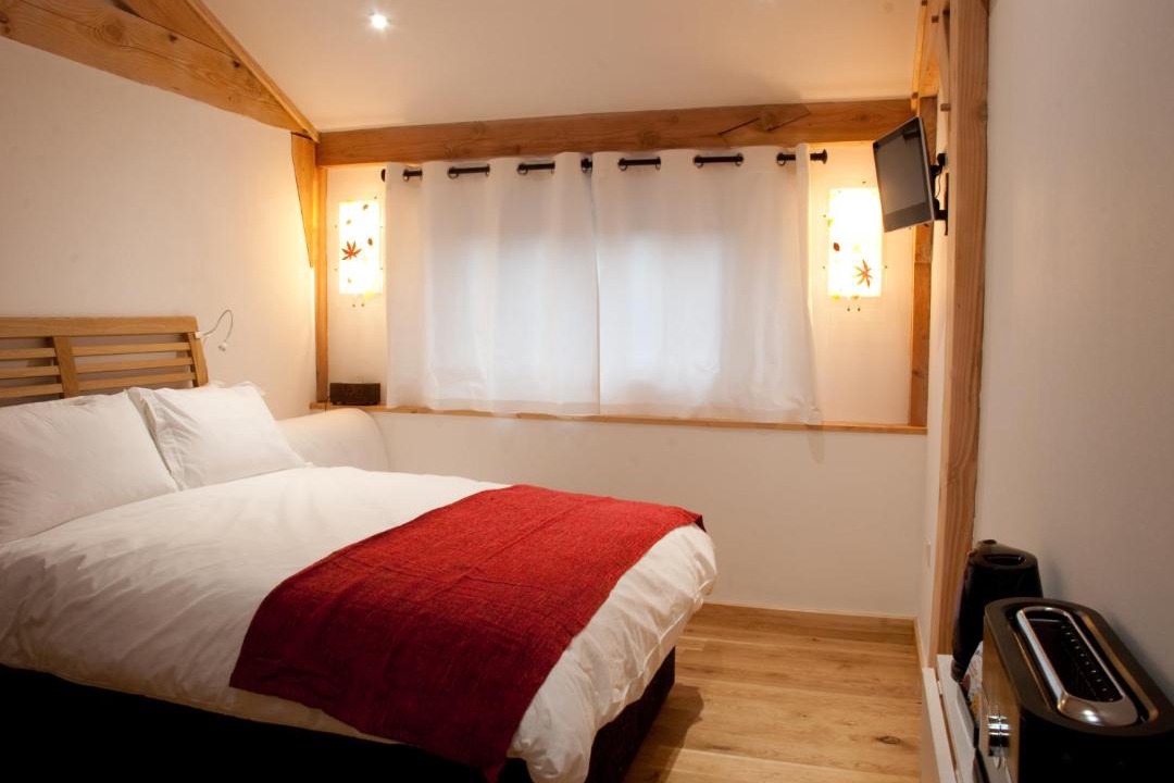 Photo of Others in Winchester