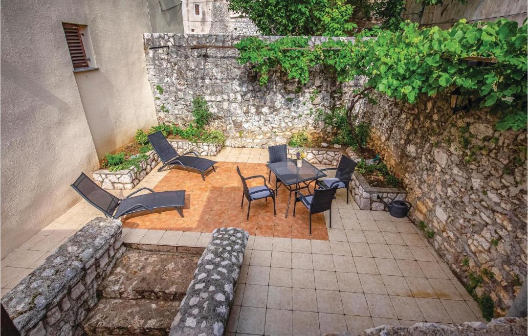 Photo of Patio Balcony in Bakar