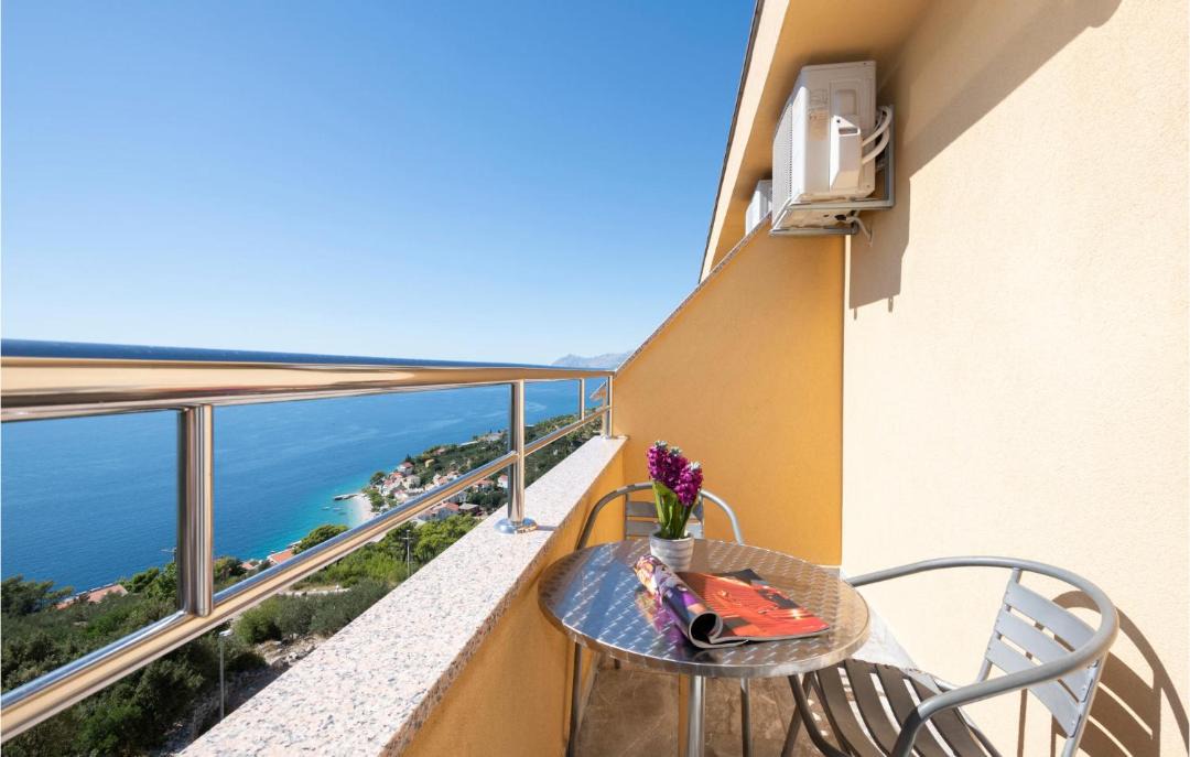 Photo of Patio Balcony in Bratus