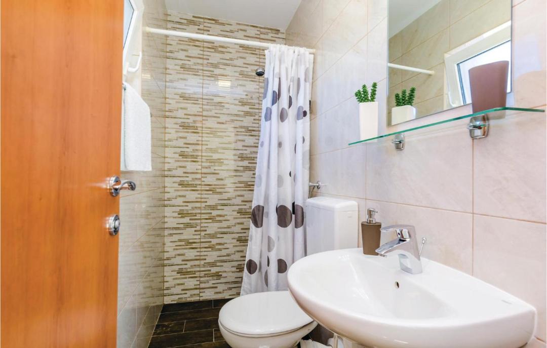 Photo of Bathroom in Kobas