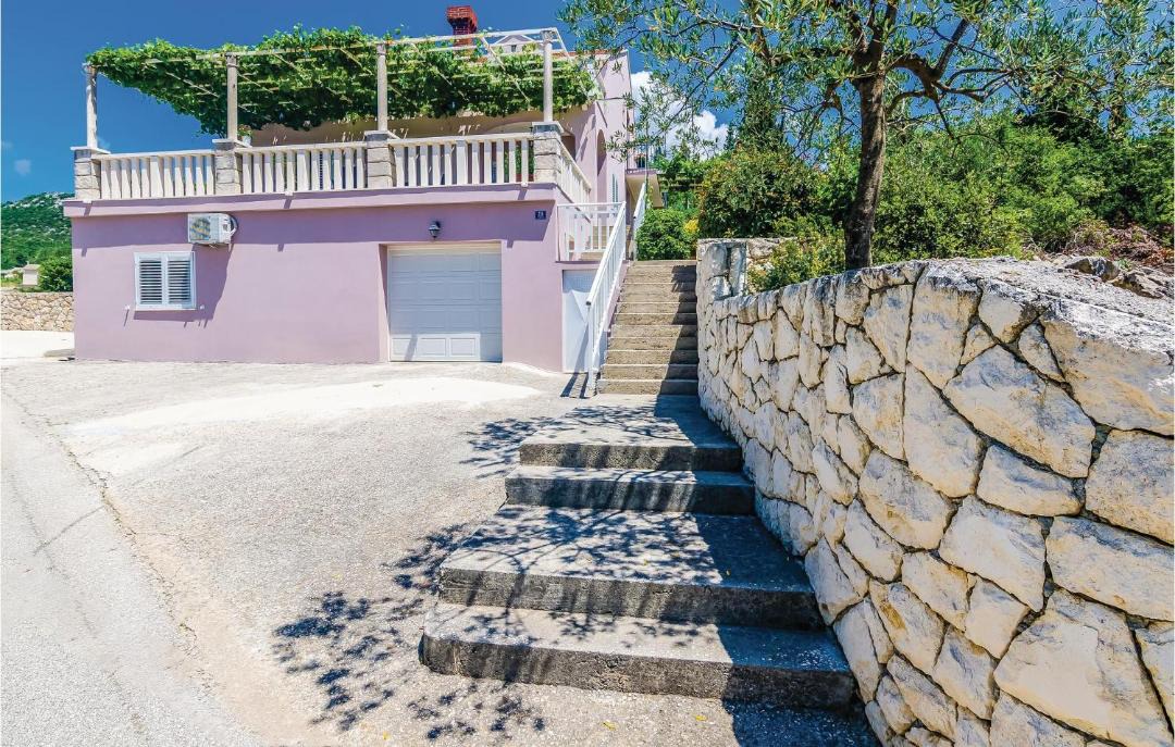 Photo of Buildings in Kobas
