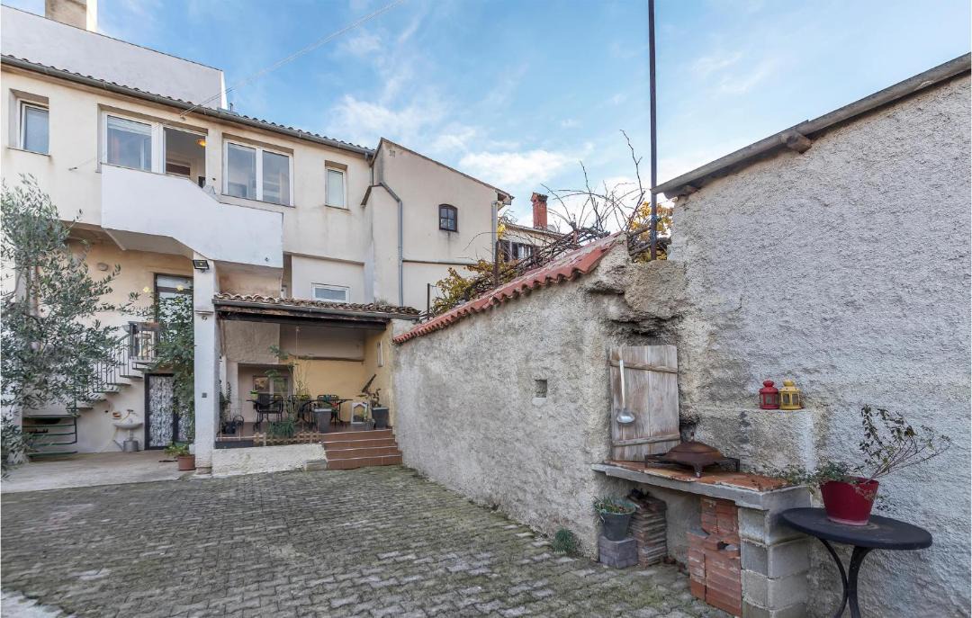 Photo of Buildings in Vodnjan