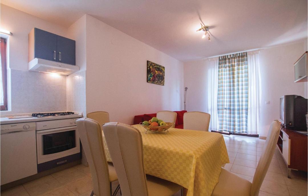 Photo of Others in Rakalj