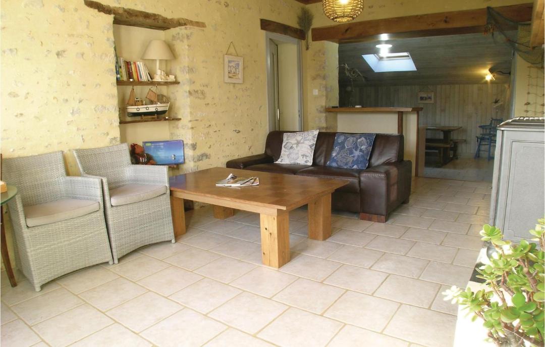 Photo of Livingroom in La Jonchere