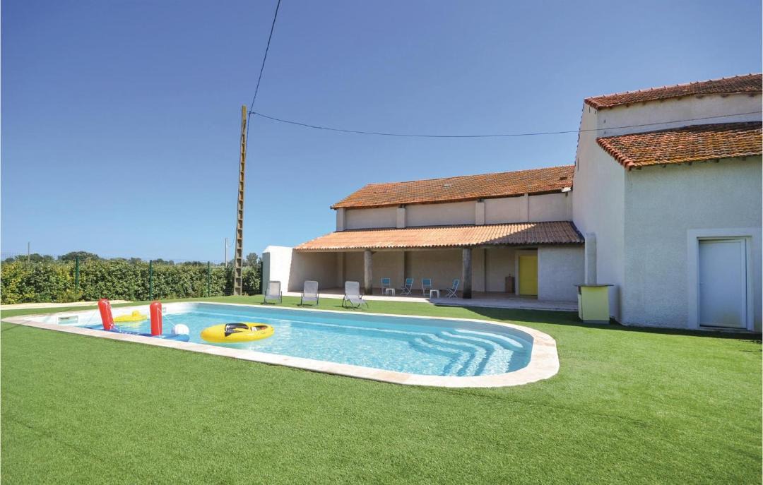 Photo of Others in Le Sambuc