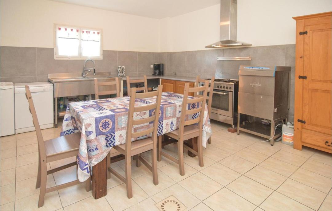 Photo of Kitchen in Le Sambuc