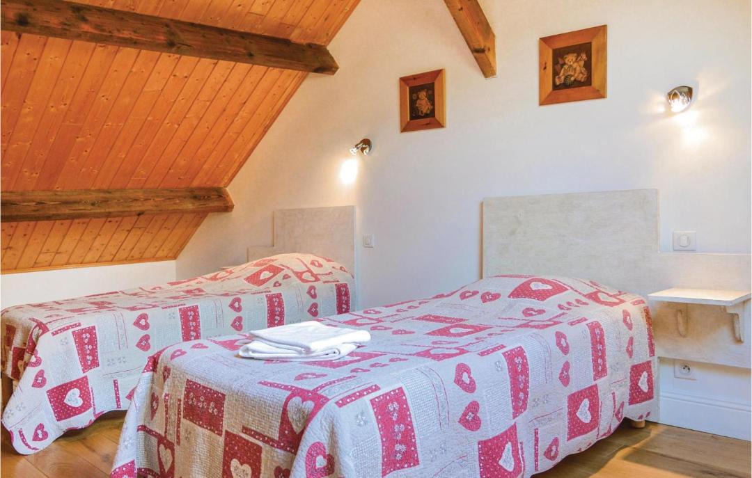 Photo of Bedroom in Roisel