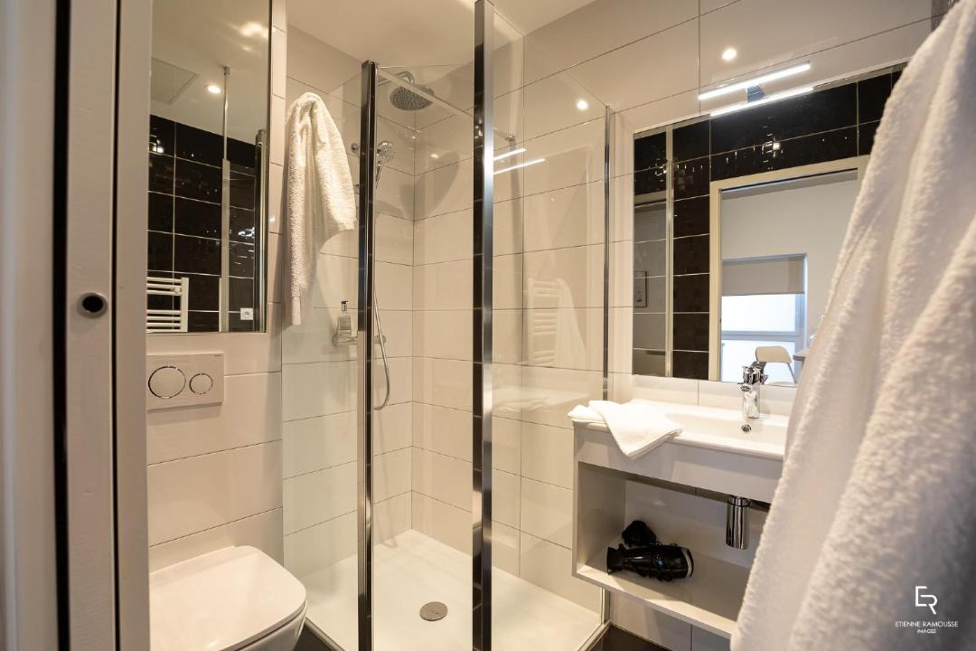 Photo of Others in Givry