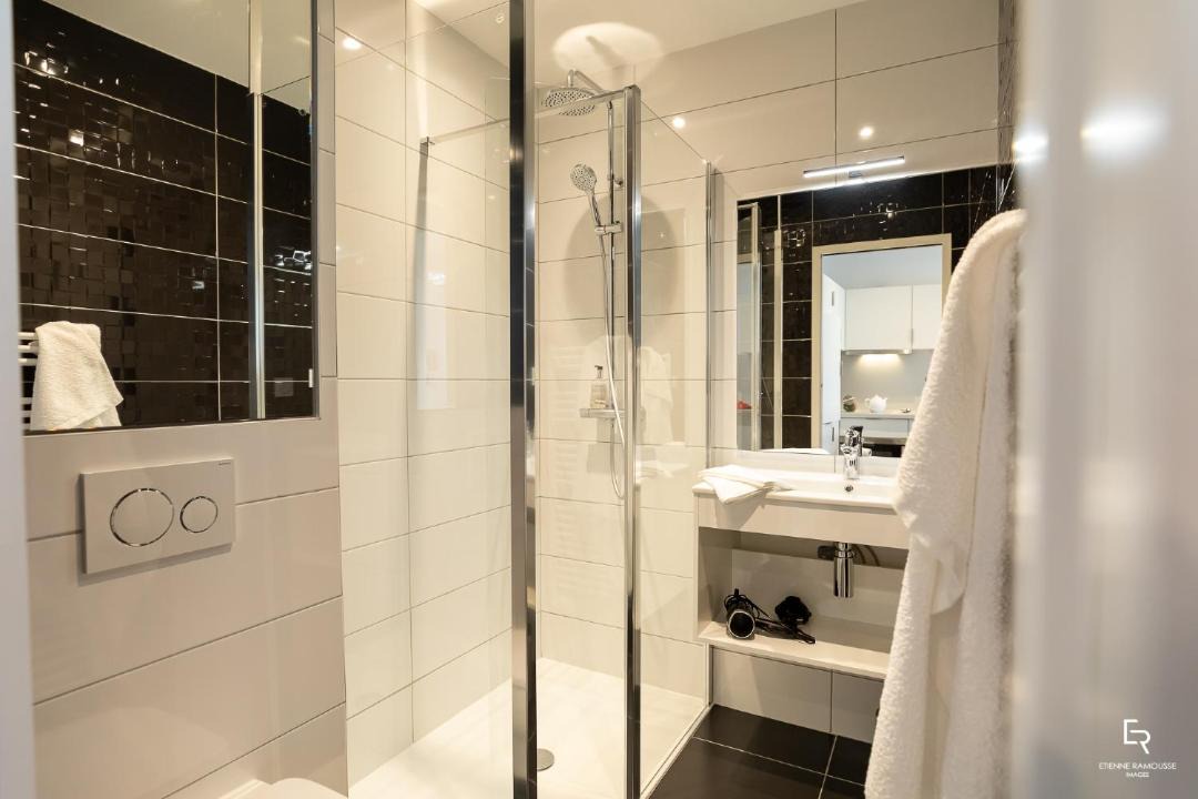 Photo of Others in Givry