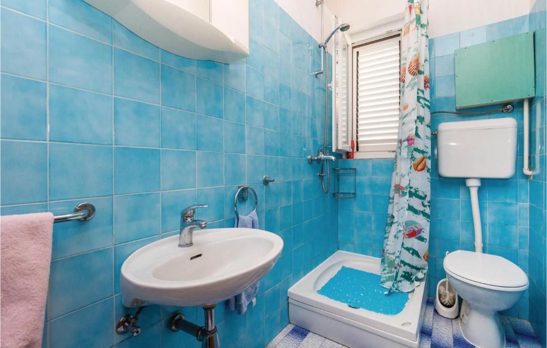 Photo of Bathroom in Palit