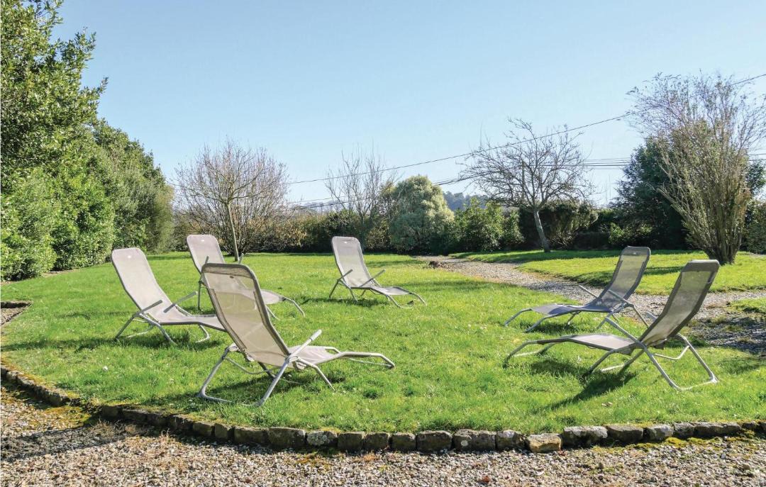 Photo of Others in Tocqueville