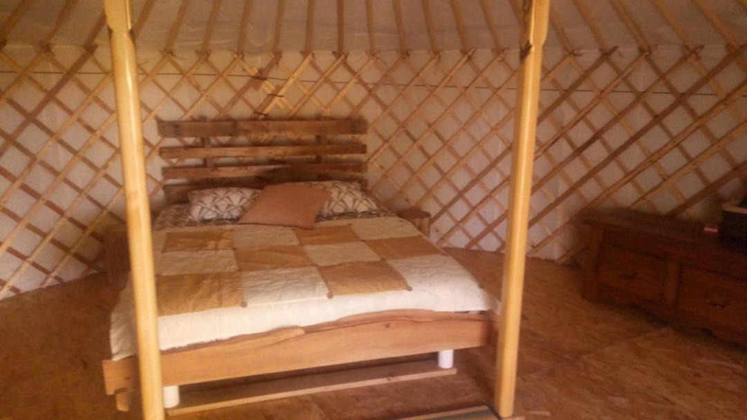 Photo of Others in Druyes-les-Belles-Fontaines