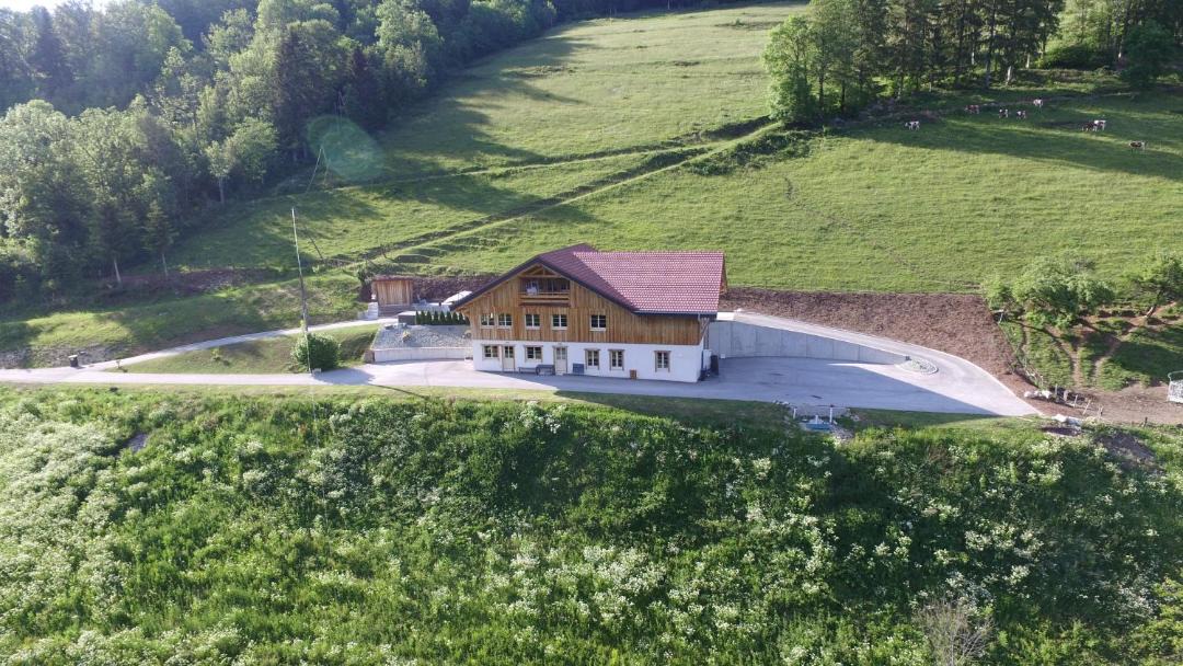 Photo of Others in Les Combes