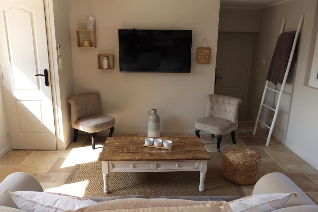 Photo of Others in Glanville