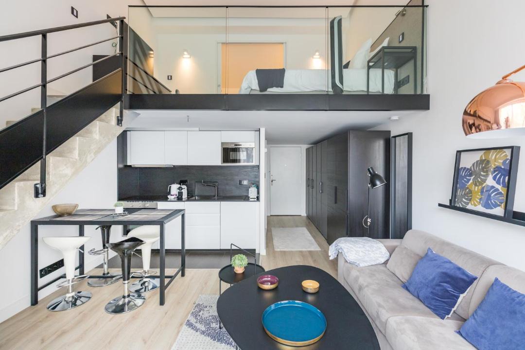 Photo of Livingroom in 15th Arrondissement
