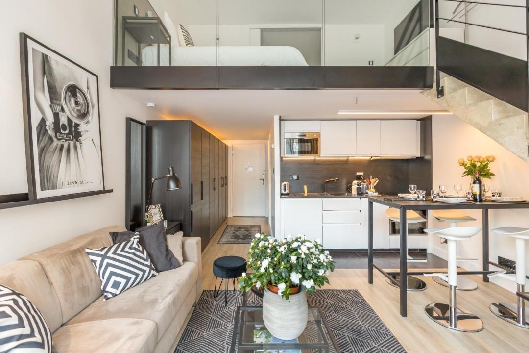 Photo of Livingroom in 15th Arrondissement
