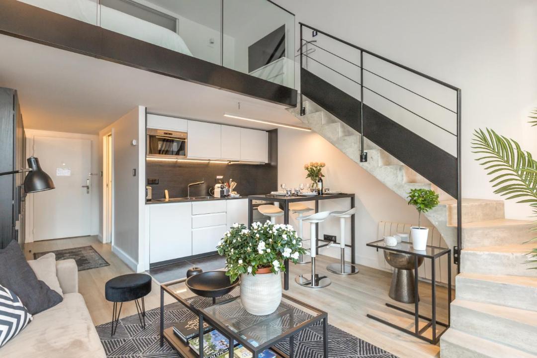 Photo of Livingroom in 15th Arrondissement