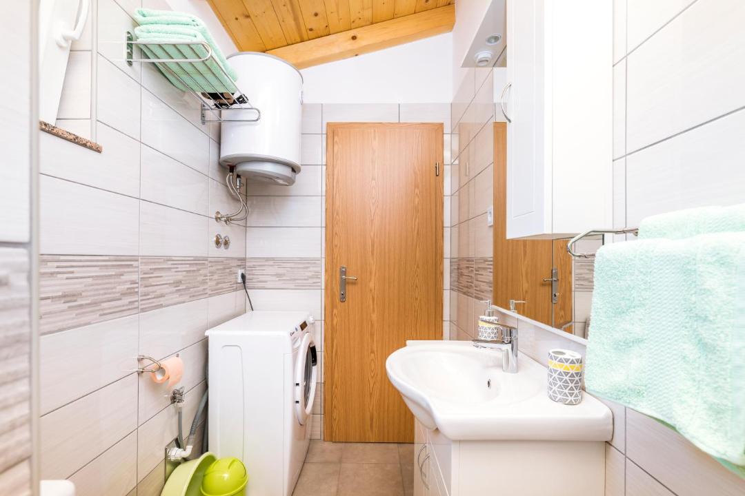 Photo of Bathroom in Nerezine