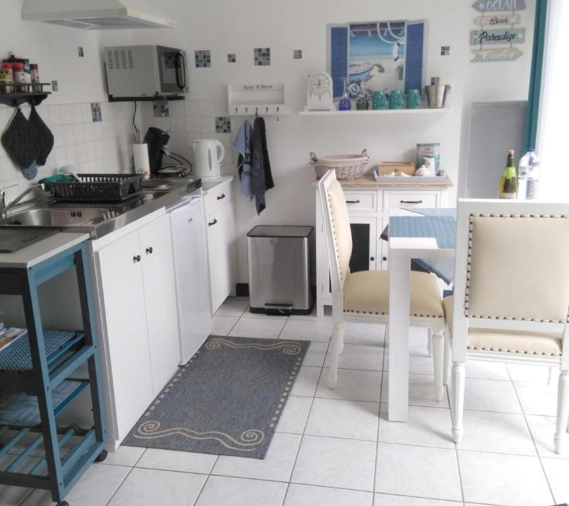 Photo of Kitchen in Hengoat