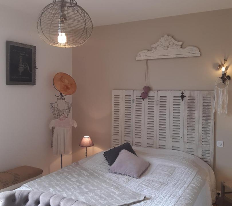 Photo of Bedroom in Doix-les-Fontaines