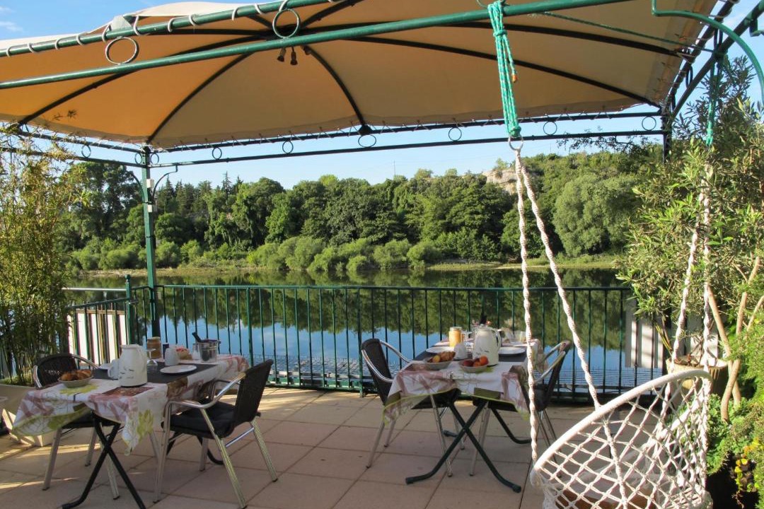 Photo of Patio Balcony in Saint-Martin-d'Ardeche