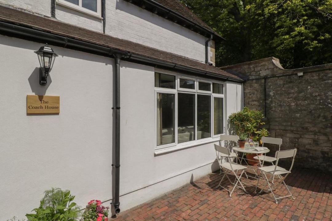 Photo of Others in Box