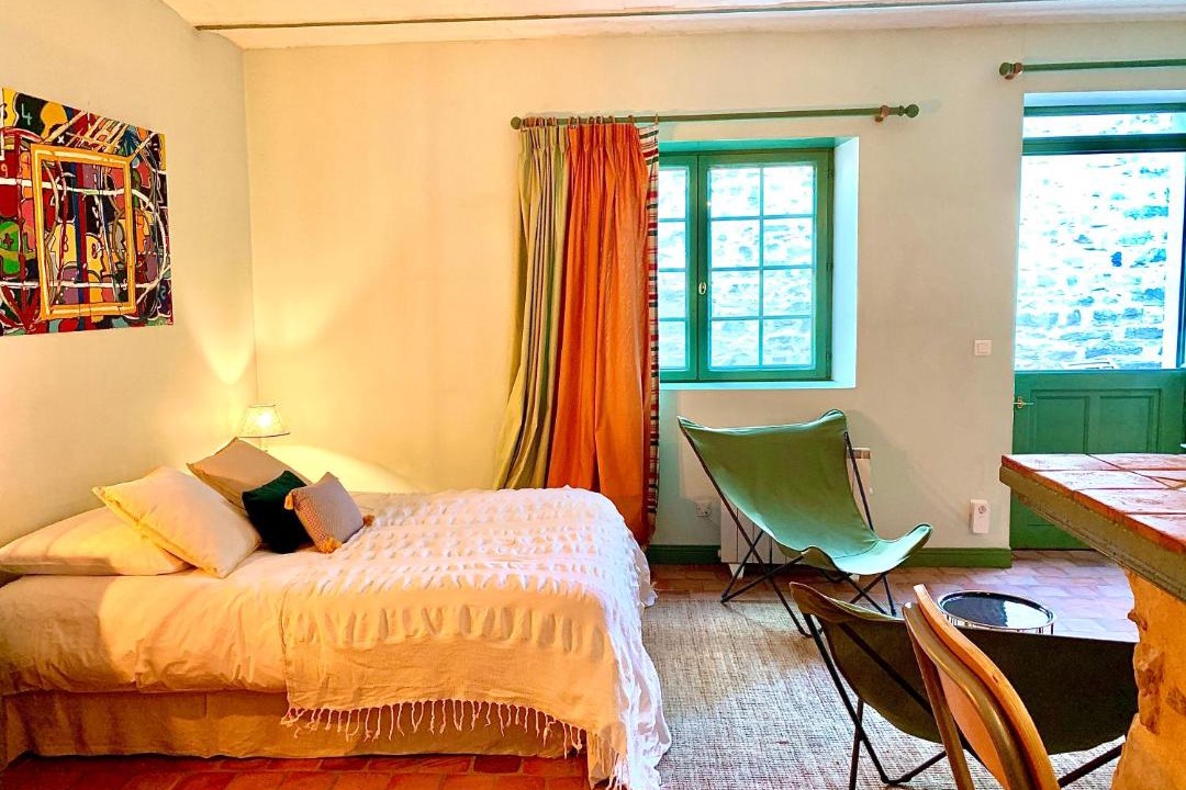 Photo of Others in Montigny-sur-Loing