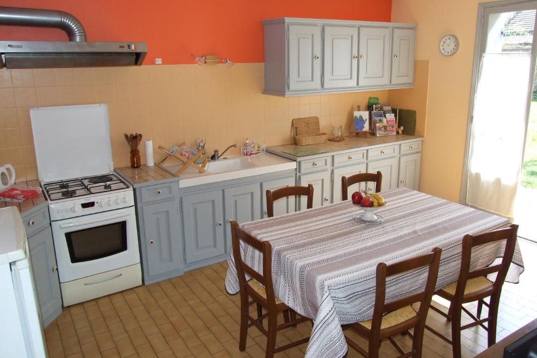 Photo of Kitchen in La Villeneuve-au-Chatelot