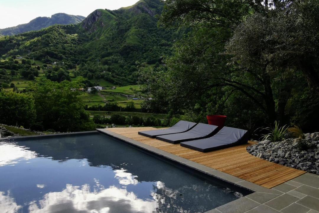 Photo of Others in Louvie-Soubiron