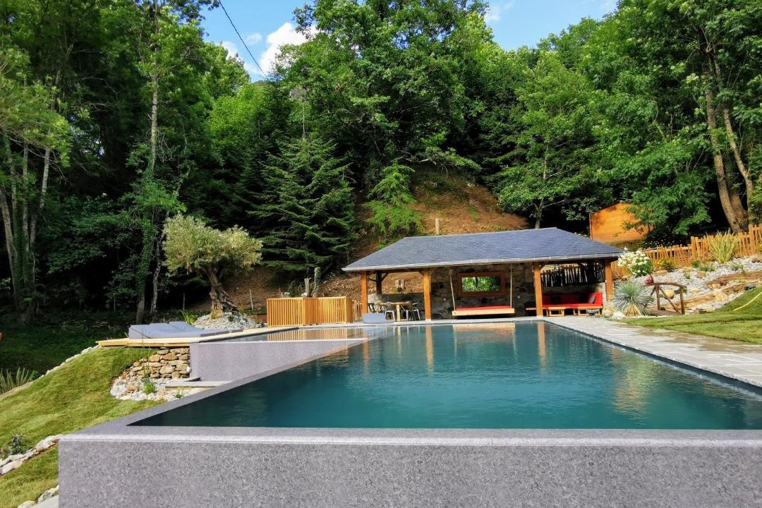 Photo of Others in Louvie-Soubiron