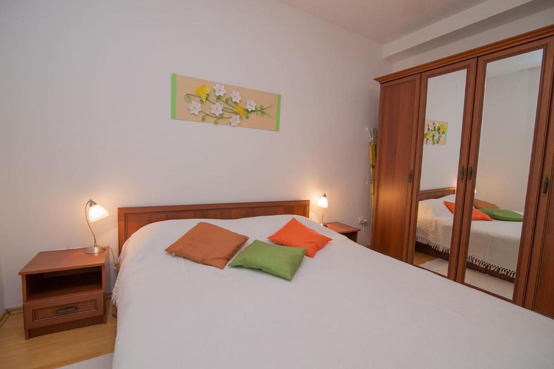 Photo of Bedroom in Cove Murtar