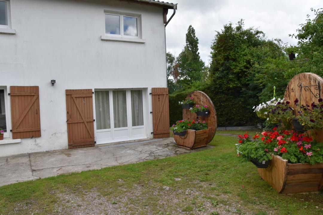 Photo of Buildings in Eclaires