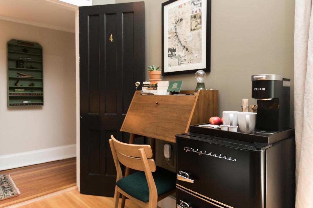 Photo of Others in Housatonic