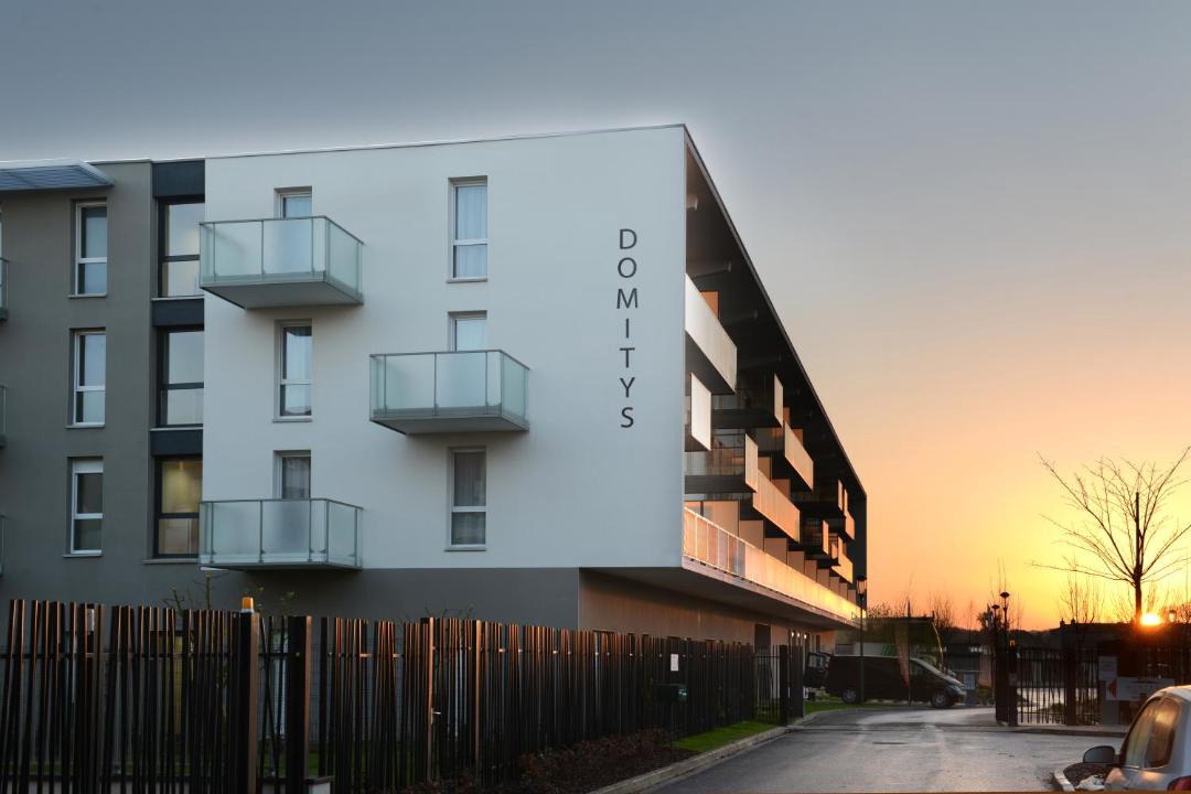 Photo of Others in Hem