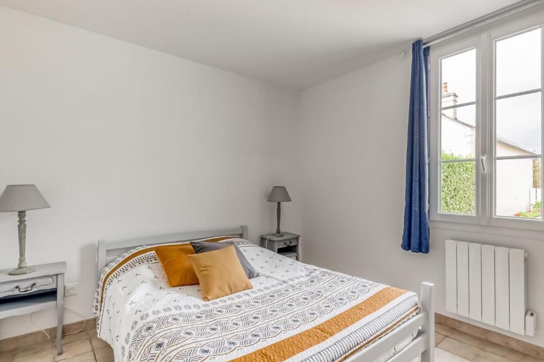 Photo of Bedroom in Tracy-sur-Mer