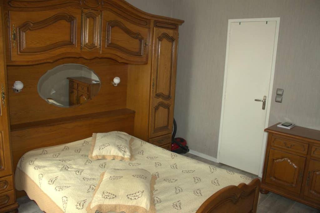Photo of Bedroom in Charleville-Mezieres